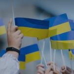 Почти половина украинцев считают, что сейчас нельзя вести переговоры с РФ