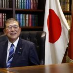 Новый премьер Японии заверил в поддержке Украины и продлении санкций против РФ