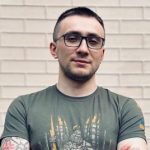 Активист Сергей Стерненко обьявил о помолвке с загадочной избранницей и впервые показал ее на фото