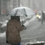 Неделя начнется с дождей со снегом в части областей