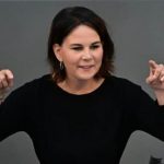 Бербок: Каждая путинская ракета также нацелена на европейскую безопасность