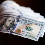 Черная пятница и фактор Трампа: какое может оказать влияние на курс доллара