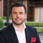 Григорий Решетник рассекретил, что строит двухэтажный дом: “Это очень дорого”