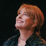 Елена Кравец восхитила, как с дочками поразвлекалась на концерте Наде Дорофеевой