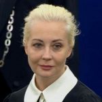 Навальная после сорванного украинцами выступления в Лиссабоне заявила, что “враг у нас один”