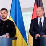 Зеленский и Шольц обсудили дальнейшую помощь Украине