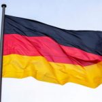 Германия не одобряет, но и не осуждает передачу США Украине противопехотных мин