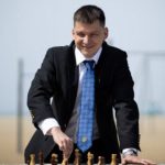 Андрей Барышполец: «ФИДЕ проталкивает россиян к пределу, который позволяет международное сообщество. В общем, Россия действует так же»