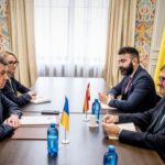 В МИД назвали послу Испании критические потребности Украины в вооружении и ПВО