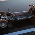 Для электрических внедорожников и пикапов: Stellantis показал новую рамную платформу STLA Frame