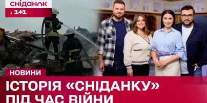 
Надежда Матвеева в оригинальной вышиванке и ожерелье превратилась в куклу-мотанку
