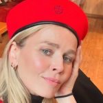 Звезда “Кухни” Кузнецова публично обратилась к жениху-иностранцу, с которым живет за границей