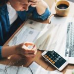 Тарифы ЖКХ, новые субсидии и стаж для пенсии: к чему готовиться украинцам с 1 января