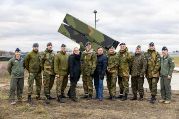 В Польше развернули NASAMS, чтобы обеспечить защиту центра помощи Украине