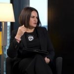 Лидер оппозиции Беларуси рассказала, что пытается поддерживать связь с властями Украины