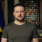 Зеленский выразил соболезнования в связи с крушением самолета Azerbaijan Airlines и вспомнил о МН-17