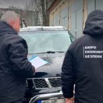БЭБ: В Черновцах “благодетели” продавали более 20 автомобилей, ввезенных как гуманитарка