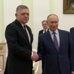 Премьер Словакии проводит в Москве переговоры с Путиным