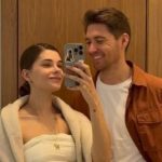 Беременная жена Остапчука за несколько дней до родов показала, как они украсили елку