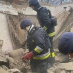 Россияне ударили по Сумщине: под завалами дома нашли тело погибшего