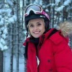 Ирина Федишин на атмосферных фото показала, как с мужем в США каталась на лыжах