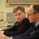 Мерц в Киеве заявил о поддержке предоставления Украине дальнобойных вооружений