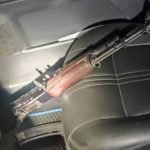 В Киеве на СТО открыли стрельбу из автомата: патрульные задержали подозреваемого