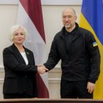 Шмигаль і спікерка парламенту Латвії обговорили підтримку української «оборонки»