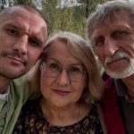 Тарас Цымбалюк погостил у родителей и растрогал, как они время провели в родном городе