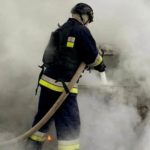 В Киеве обломки российского дрона попали в многоэтажку