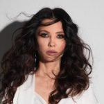 Певица Lama призналась, как мама младшего на 18 лет возлюбленного отреагировала на нее: “Была шокирована”