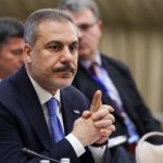 Глава МИД Турции: Продолжаем решительно поддерживать территориальную целостность Украины