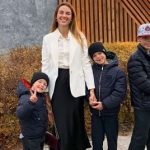 Жена Решетника насмешила конфузом россиян, котрые случайно пересеклись с ней на отдыхе