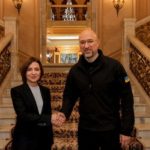 Шмигаль и Санду обсудили противодействие гибридным угрозам со стороны России и экономическое сотрудничество