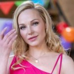 44-летняя Трегубова впервые засветила своего нового бойфренда, которого скрывала