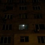 На одной из подстанций Киева произошла авария: часть Деснянского района – без света