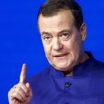 Злой клоун Путина. Какую роль играет Дмитрий Медведев в системе российской пропаганды.