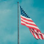 Курьезы на инаугурациях президентов США: волнение, ошибки и неожиданный дождевик