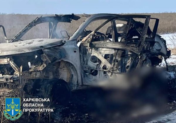 Россияне дроном попали в гражданское авто на Харьковщине, погиб мужчина