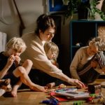 Крупные семьи в Украине имеют ряд преимуществ и государственной поддержки: как получить статус