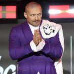 USYK приобрел олимпийский Triko Beleniuk на аукционе в поддержку бригады Азова