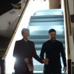 Зеленский прибыл в посещение ОАЭ