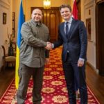 Умеров прибыл с визитом в Нидерланды