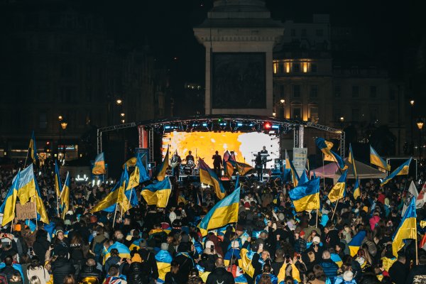 
"Антитела" в годовщину войны провозгласили в Лондоне мощную речь: "Ничего об Украине без Украины"
