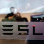 Продажі Tesla в Німеччині у січні впали на 60% через дії Маска