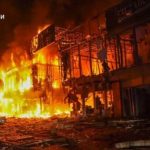 Спасатели показали последствия массированной российской атаки БпЛА в Одессу