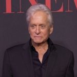 Майкл Дуглас с иронией высказался о позиции Трампа касательно РФ и напомнил истинное отношение россиян к США