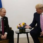 Большинство американцев считают Трампа “слишком тесно связанным” с Россией – опрос