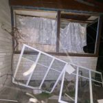 Россияне атаковали Киевскую область: повреждены дома и авто, вспыхнул пожар