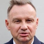 Дуда назвал Трампа “лучшим шансом на мир в Украине”